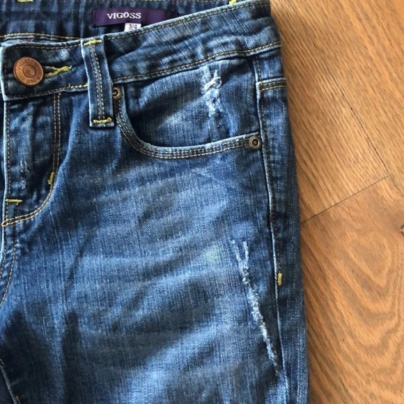 Vigoss women’s distressed flare leg jeans - Picture 4 of 12